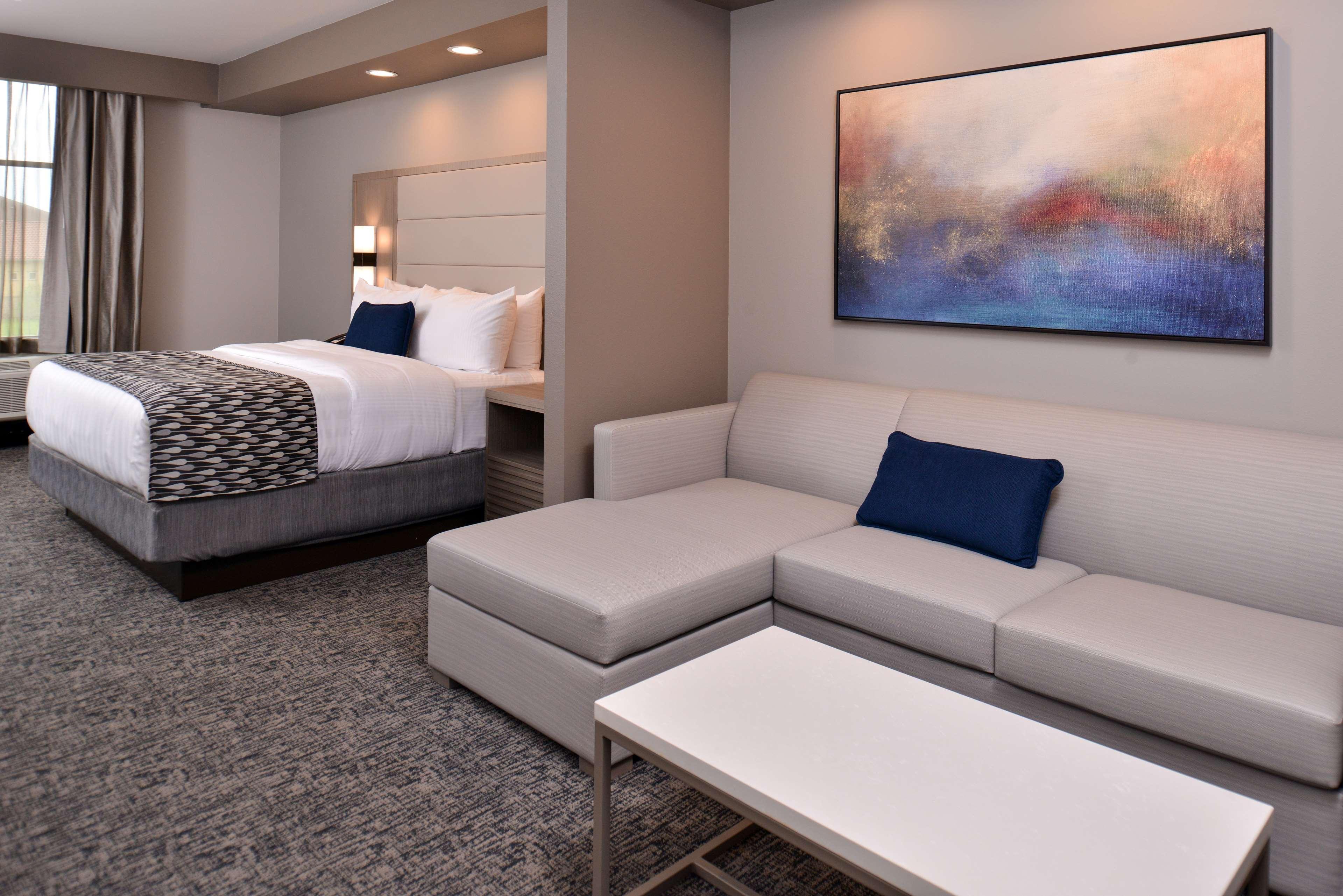 Wyndham Garden Katy Hotel Exterior photo