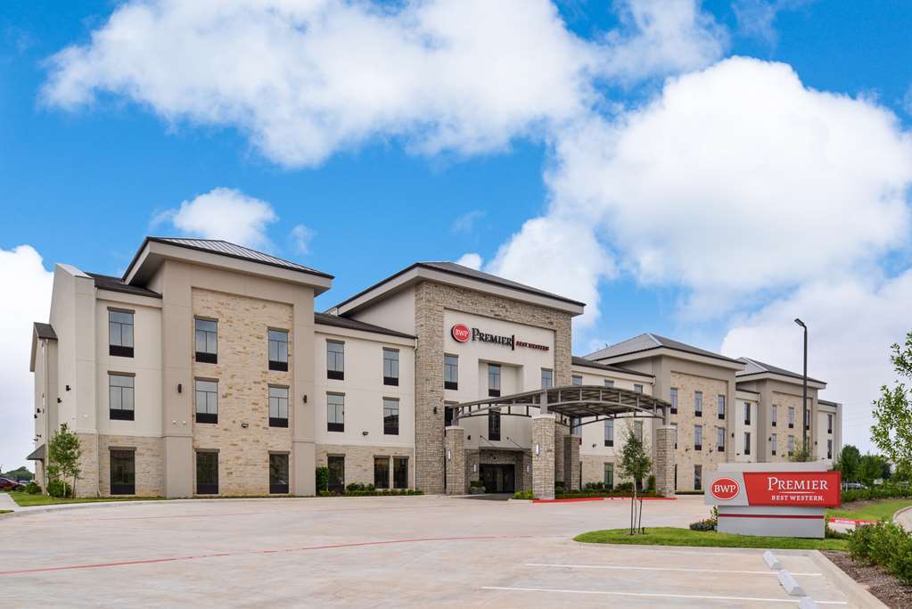 Wyndham Garden Katy Hotel Exterior photo